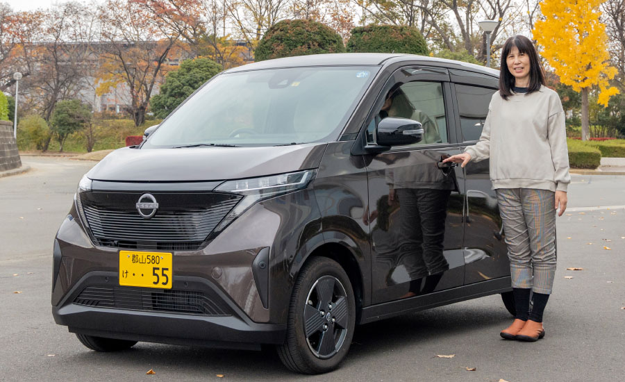 日産サクラで街なかを颯爽とクリーンに走る！